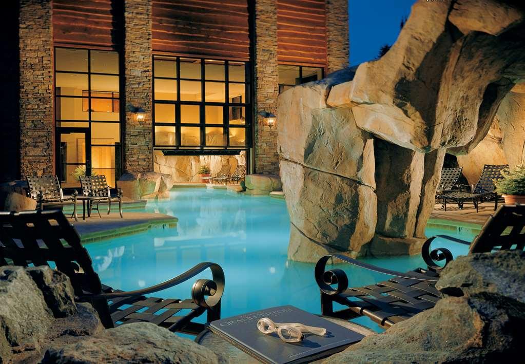 Snake River Resort