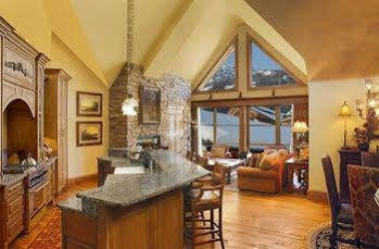 Snake River 4* Teton Village