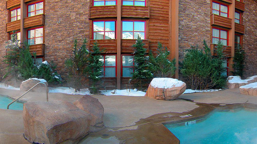 Resort Snake River